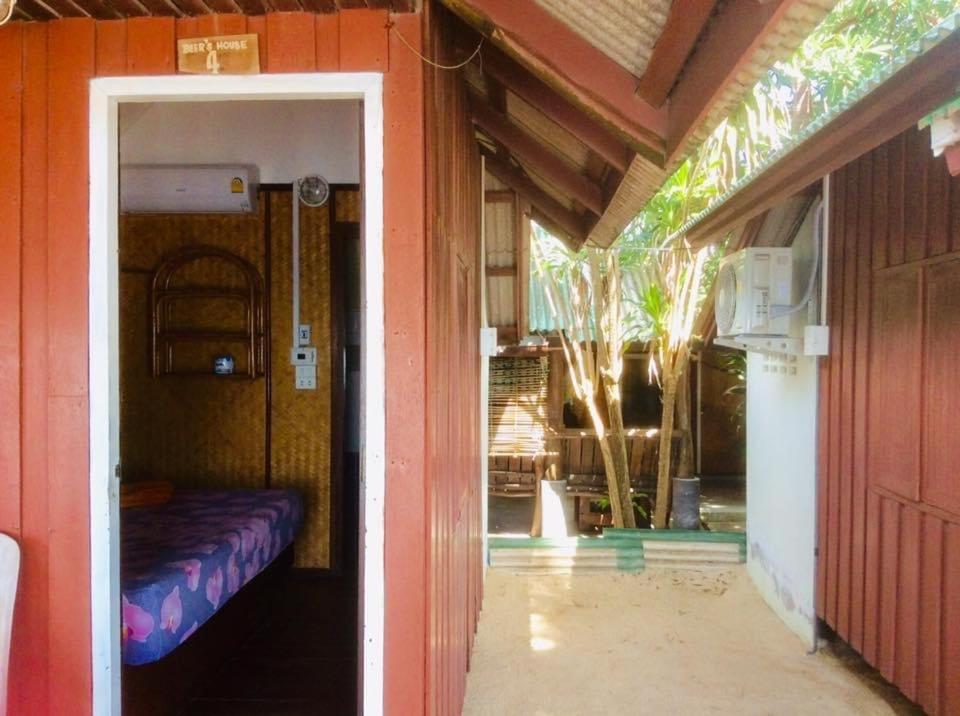 Beer'S House Bungalows เบียร์เฮ้าส์บังกะโล Ban Lamai Екстериор снимка