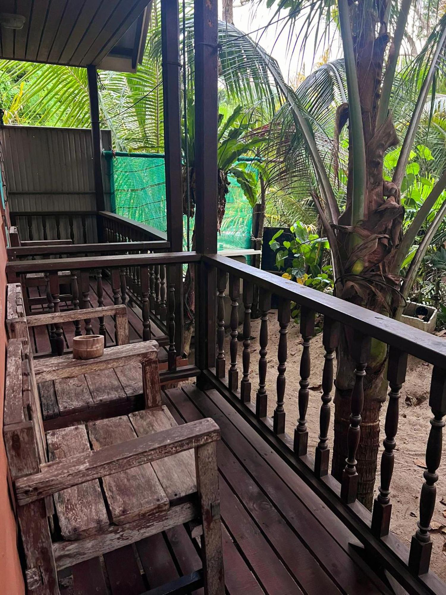 Beer'S House Bungalows เบียร์เฮ้าส์บังกะโล Ban Lamai Екстериор снимка